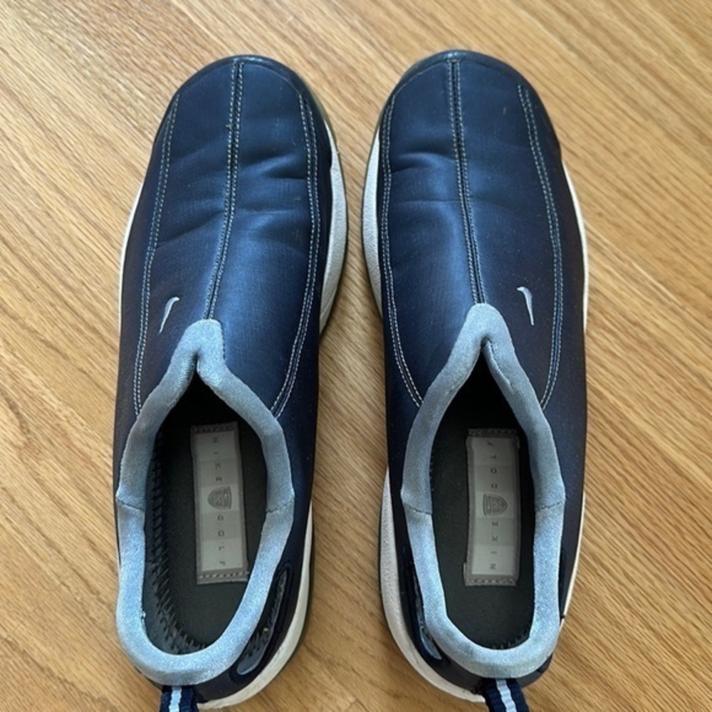 Nike Air Go golf shoes